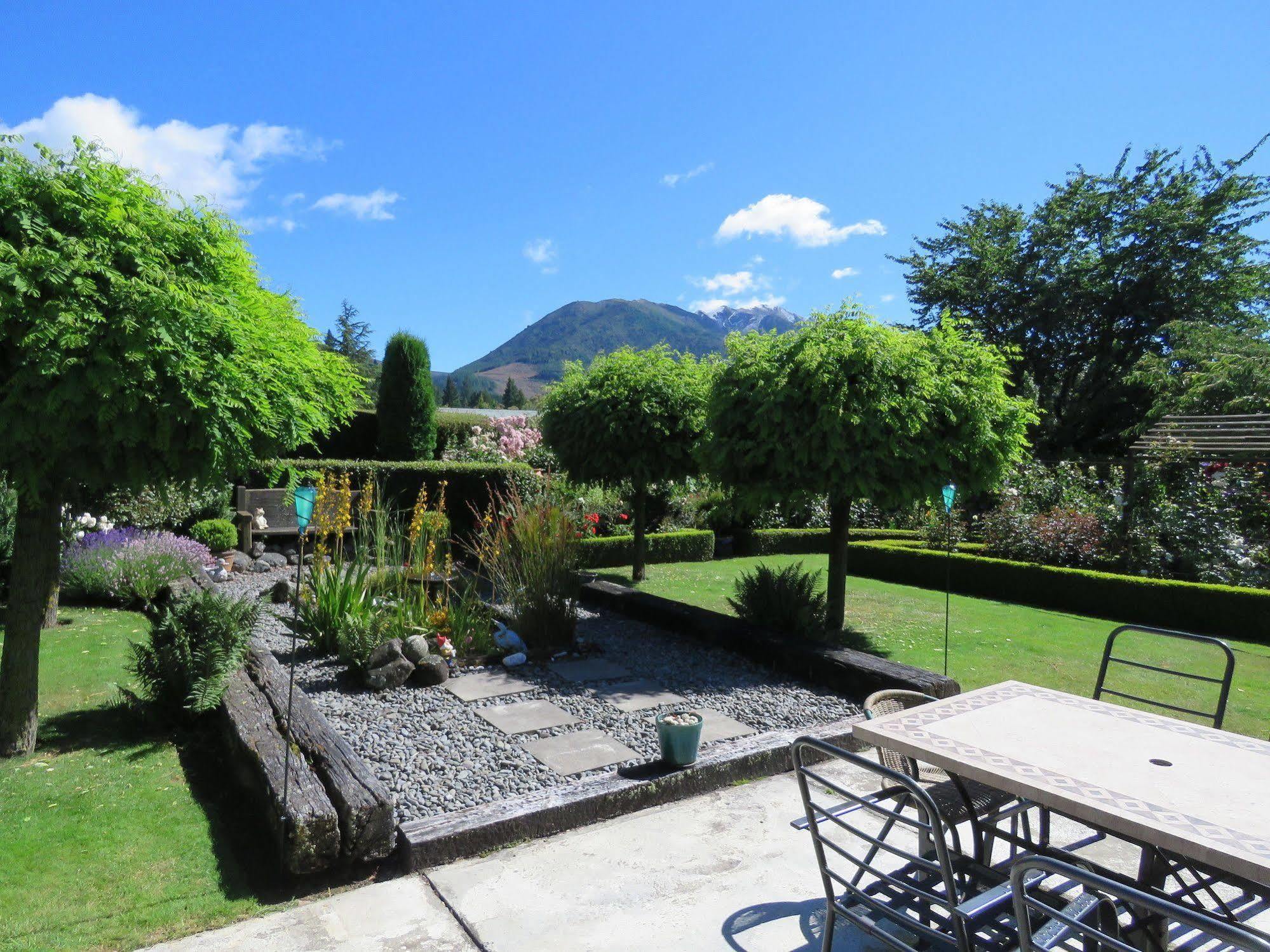 Marchmont Gardens Acomodação com café da manhã Hanmer Springs Exterior foto
